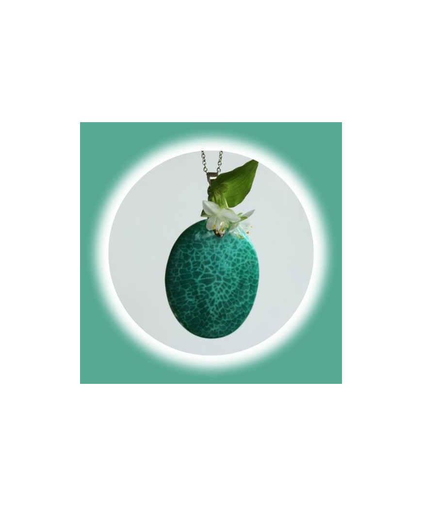 Pendentif en Agate verte veinée de blanc