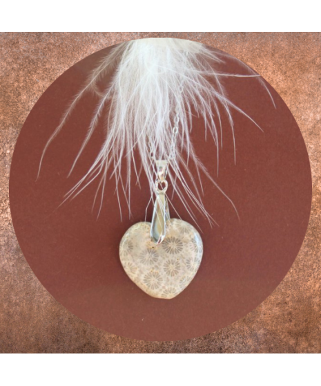 Pendentif Cœur en Corail de fossiles d'Agate