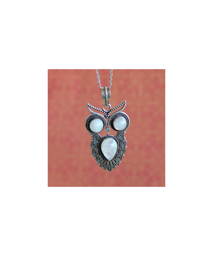 Pendentif Chouette en Pierre de Lune
