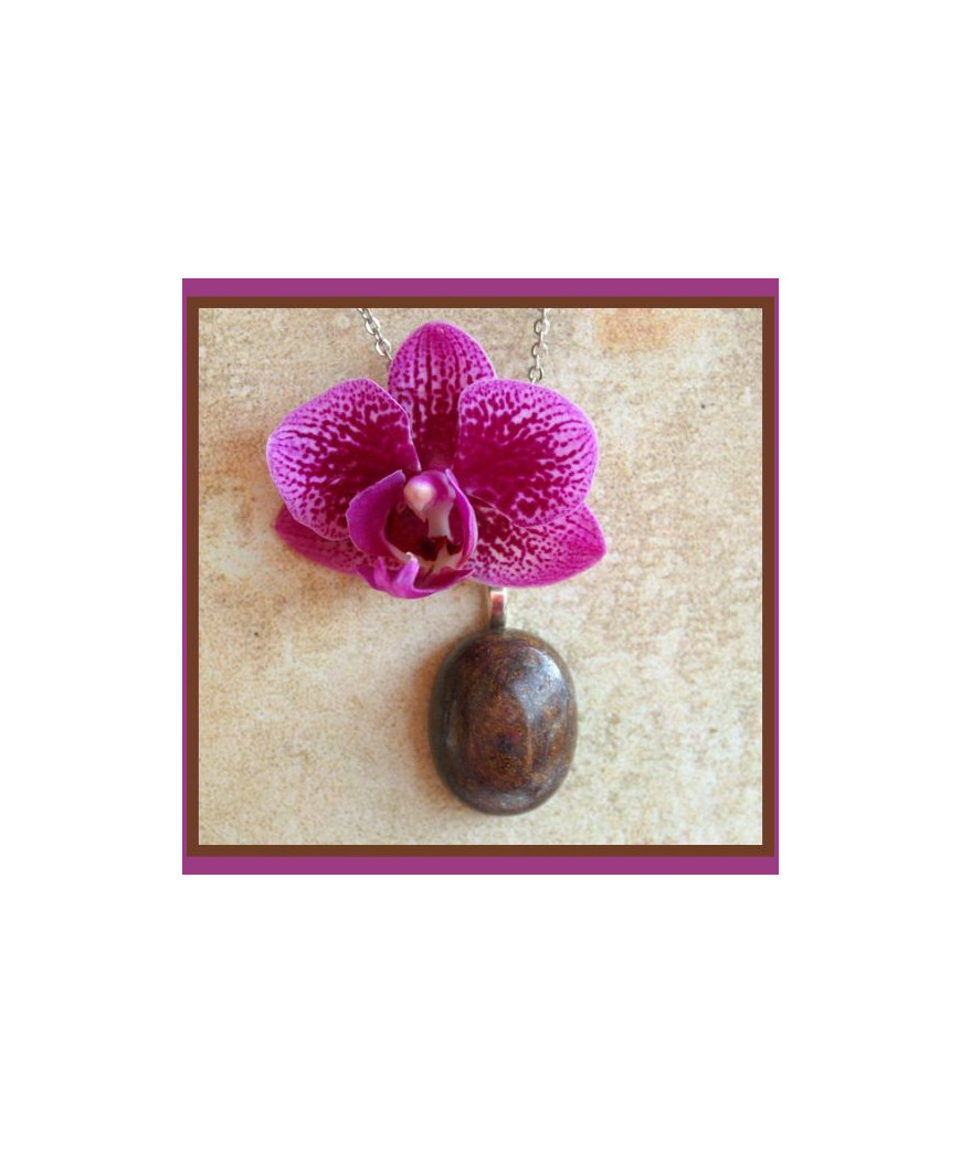 Pendentif en Bronzite