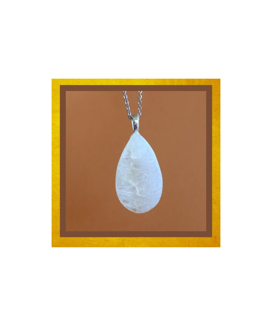 Pendentif en Agate blanche mate