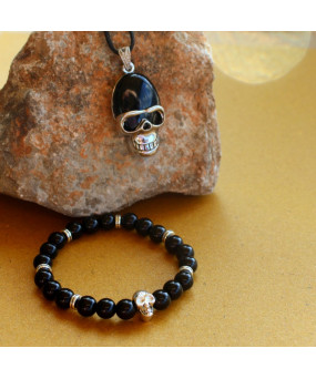 Pendentif Tête de mort en Agate noire