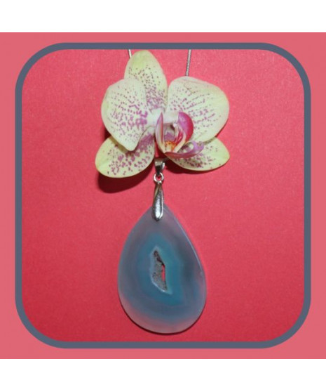 Pendentif Agate trouée