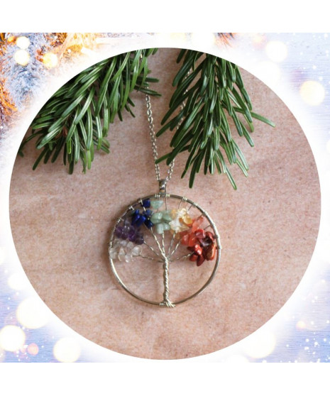 Pendentif Arbre de vie, aux couleurs des 7 Chakras