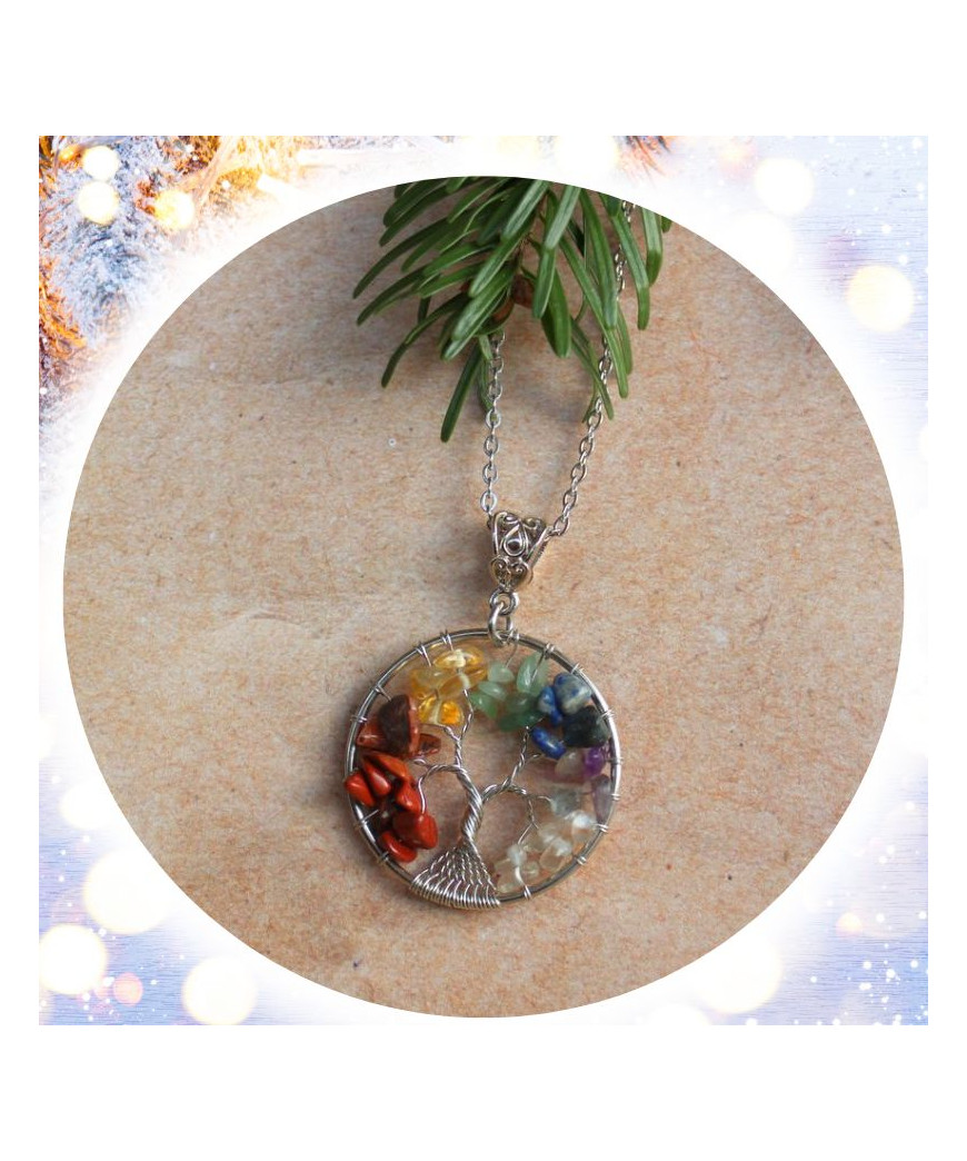 Pendentif Arbre de vie, aux couleurs des 7 Chakras