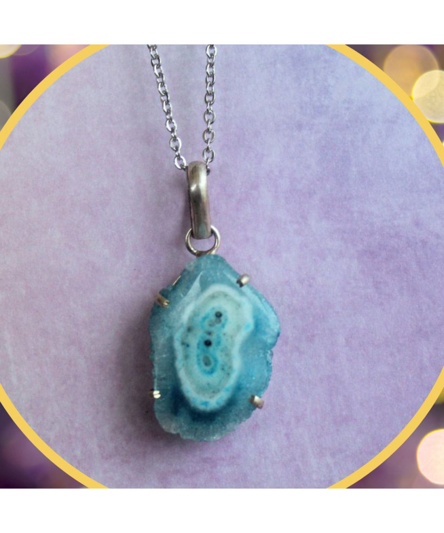 Pendentif Géode d'Agate bleue