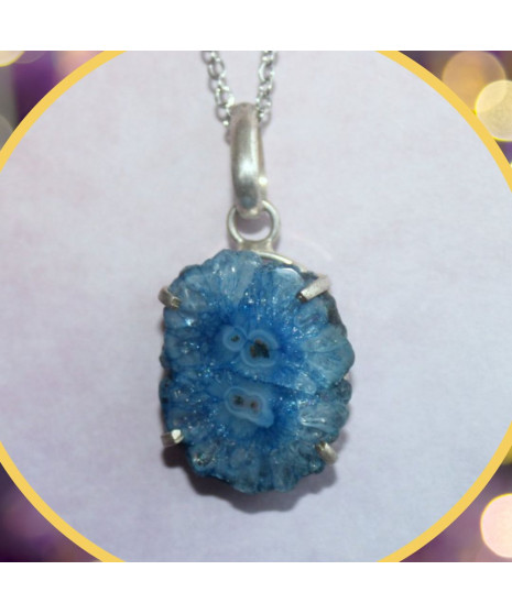 Pendentif Géode d'Agate bleue