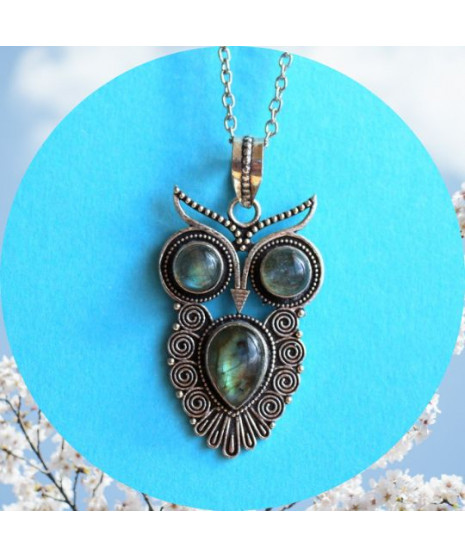 Pendentif Chouette en Labradorite
