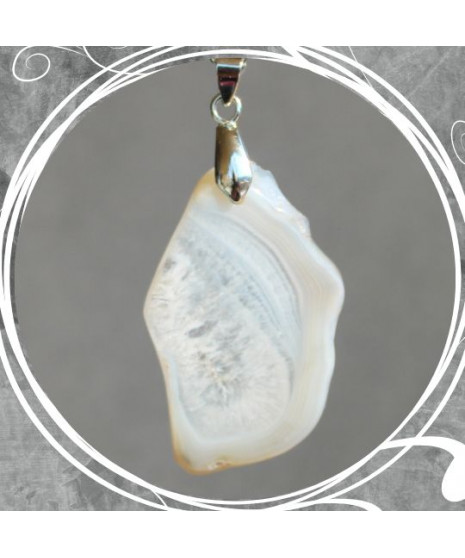 Pendentif Géode d'Agate blanche
