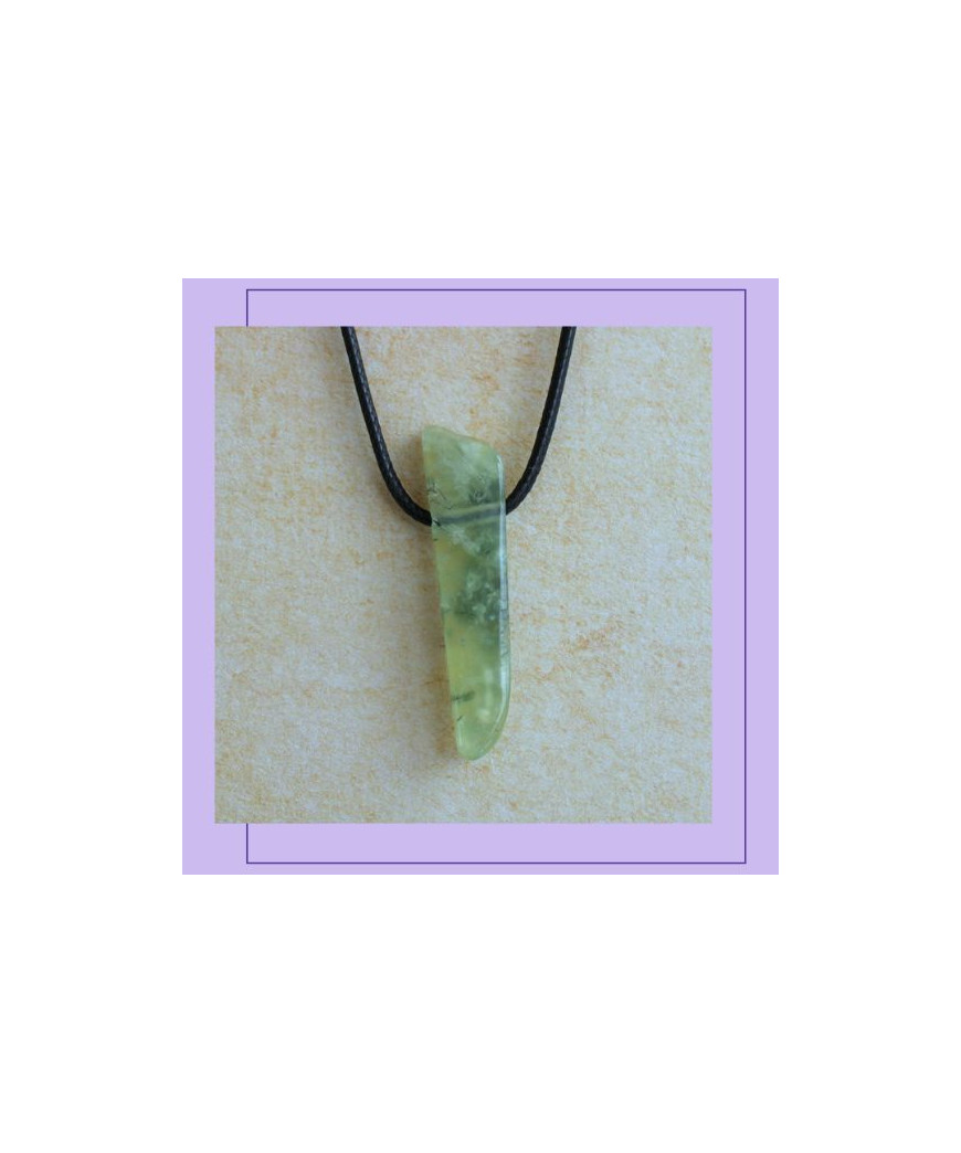 Pendentif semi-brut en Prehnite