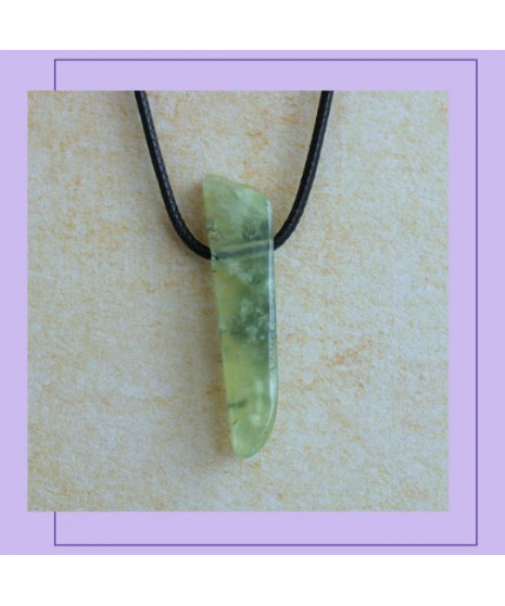 Pendentif semi-brut en Prehnite
