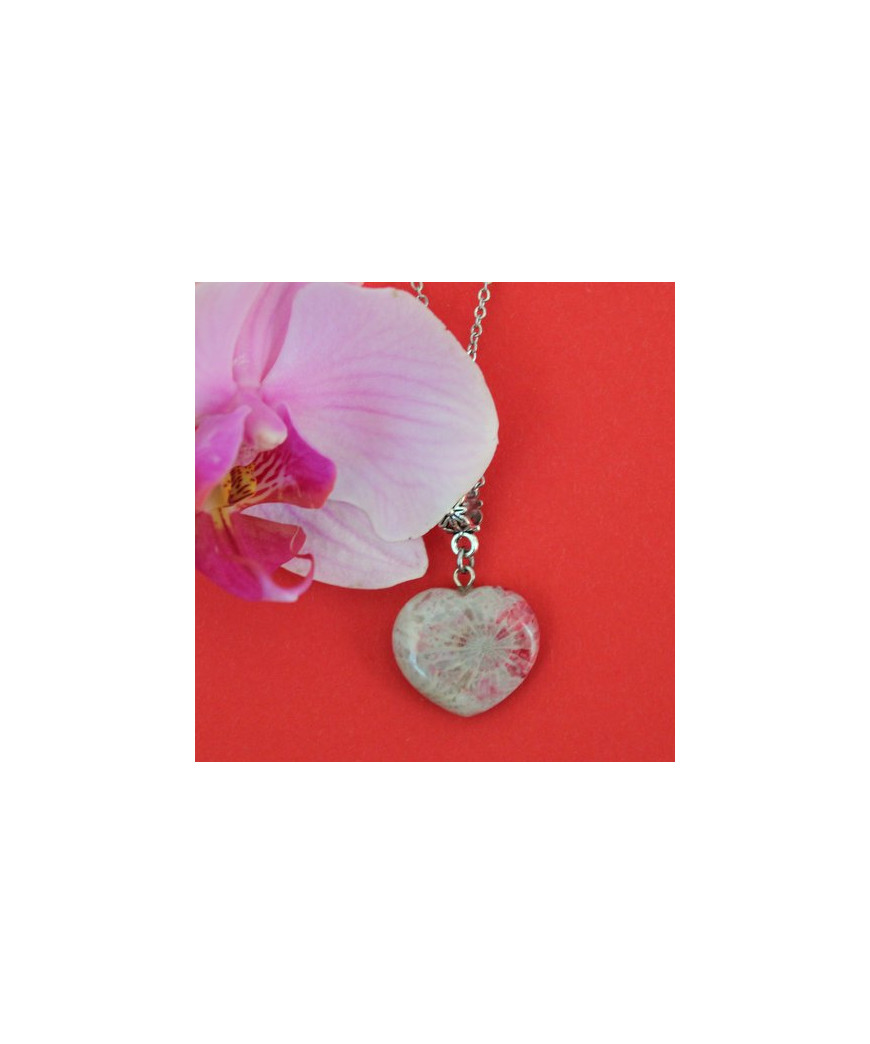 Pendentif Cœur en Corail de fossiles d'Agate