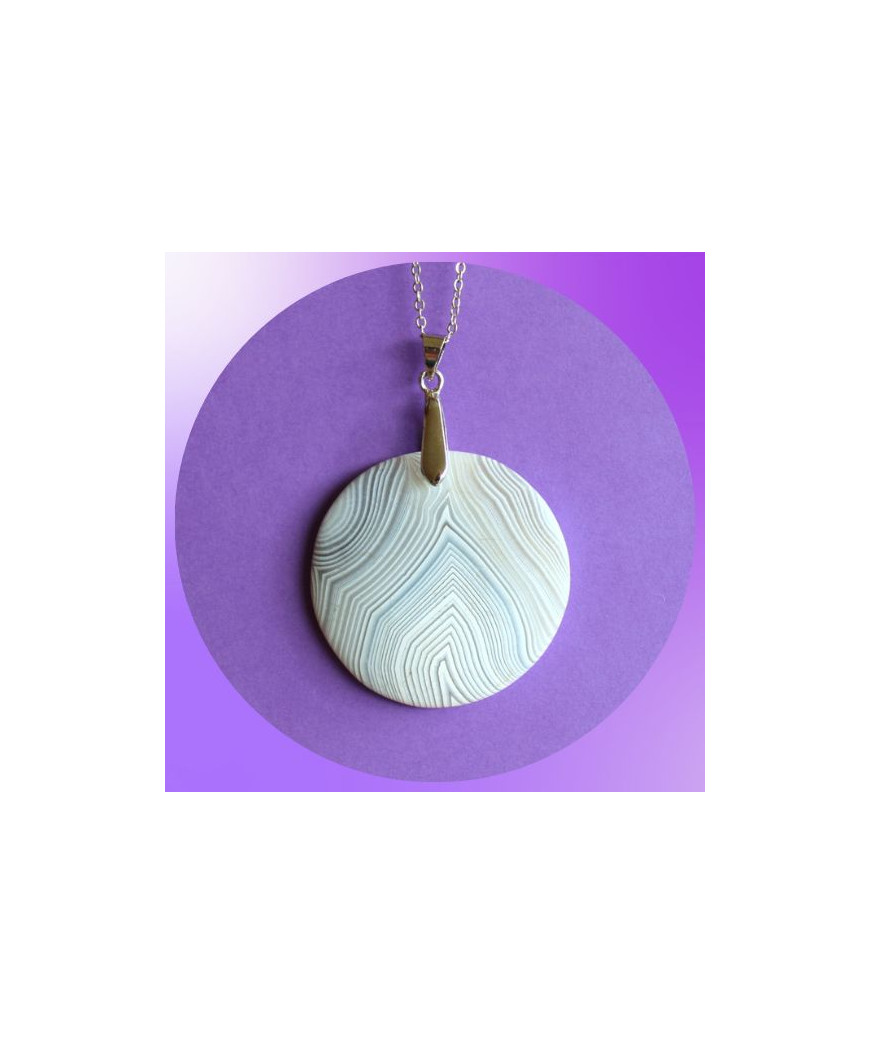 Pendentif en Agate blanche mate