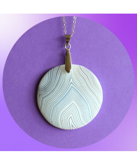 Pendentif en Agate blanche mate