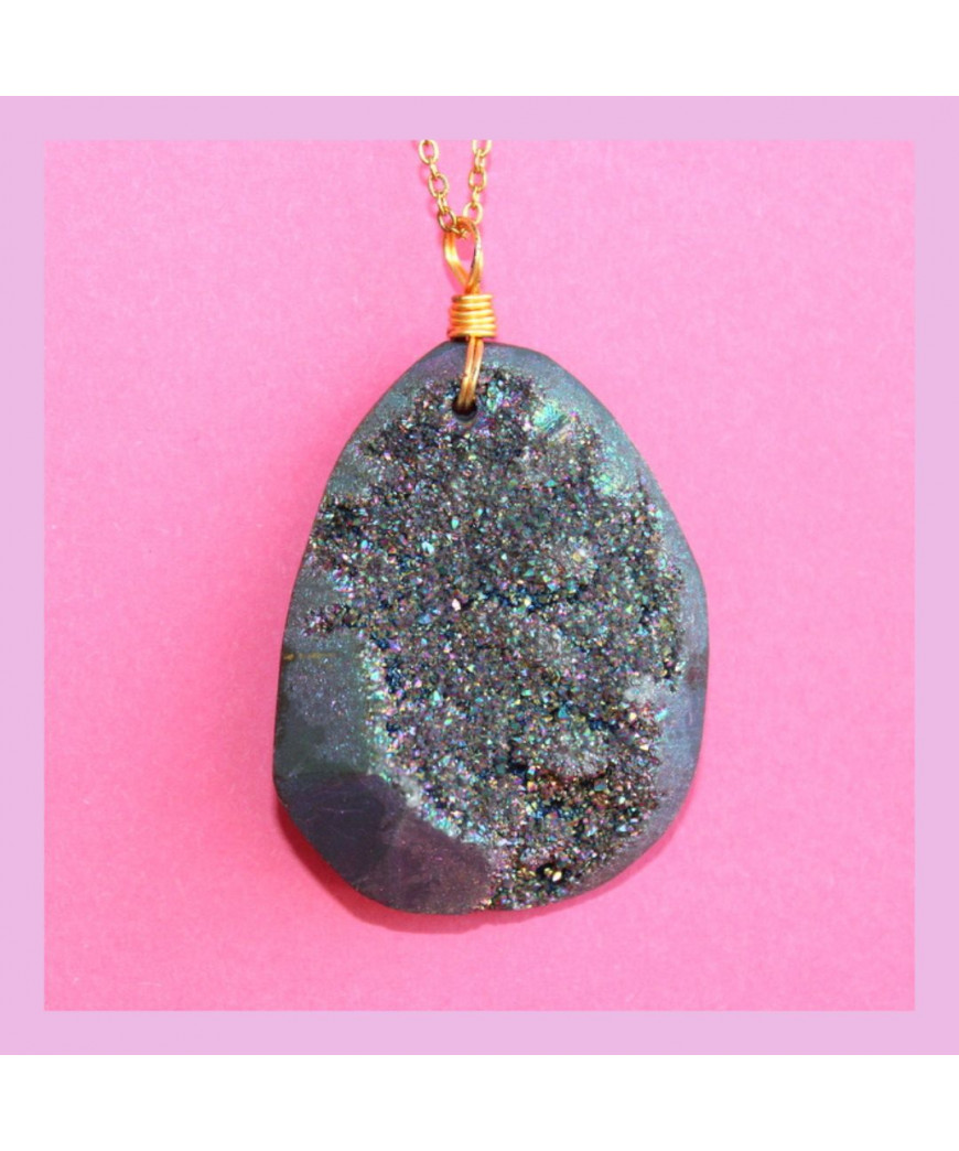 Pendentif en Quartz titane ou Titanium