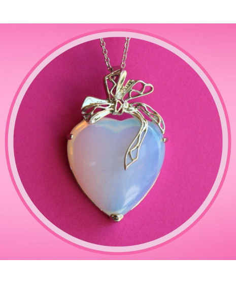 Pendentif Cœur enrubanné en Opale
