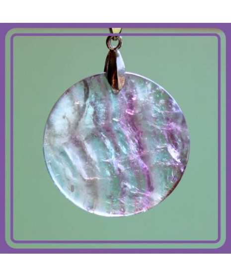 Pendentif rond en Fluorite