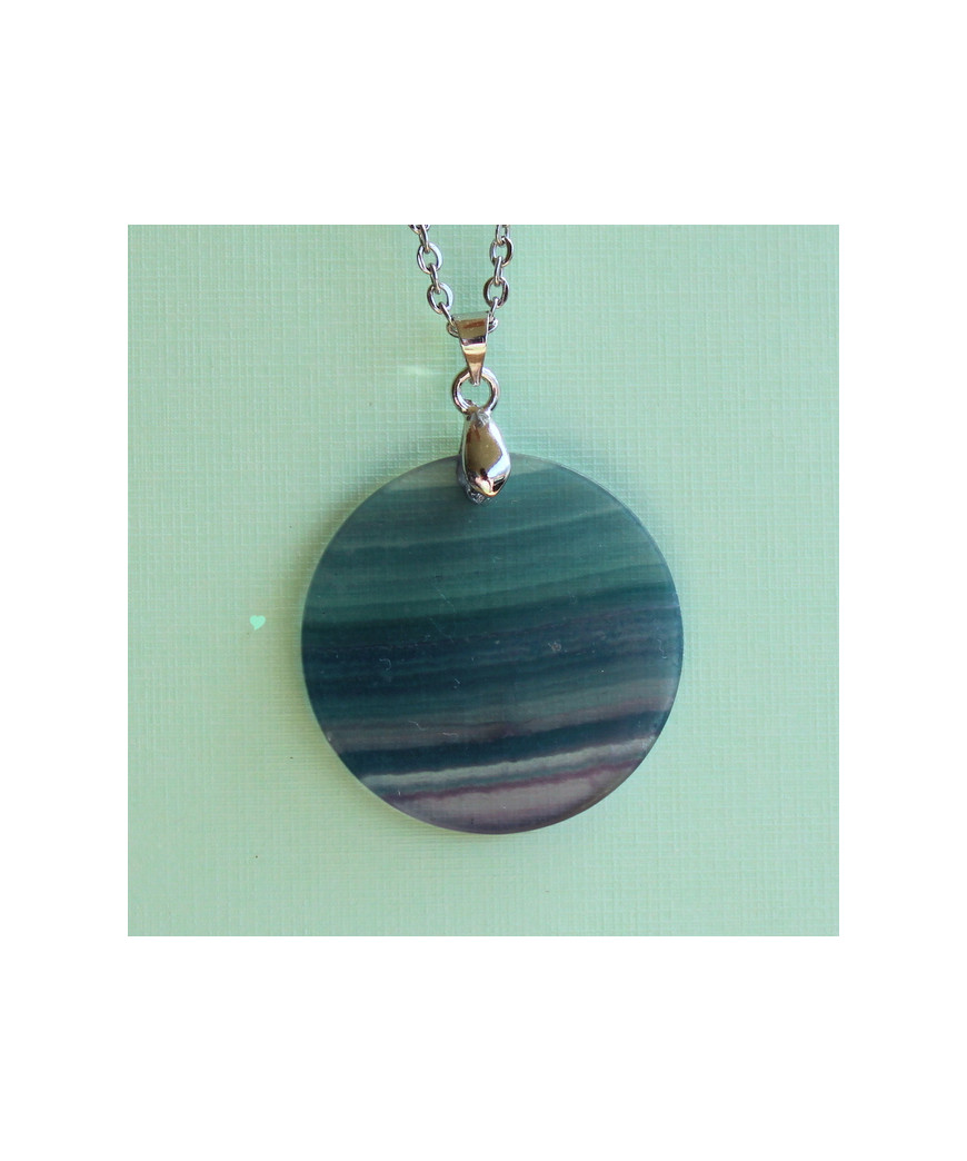 Pendentif rond en Fluorite