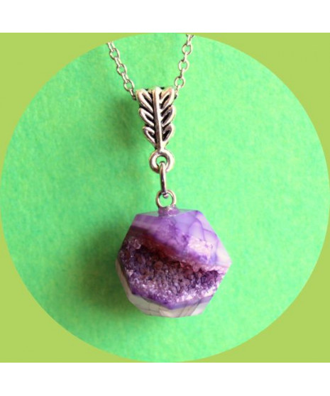 Pendentif Boule de Géode d'Agate violette