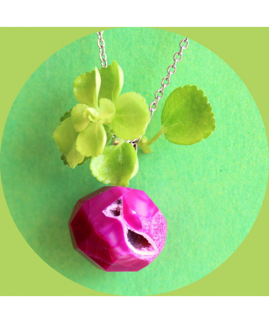 Pendentif Boule de Géode d'Agate rose