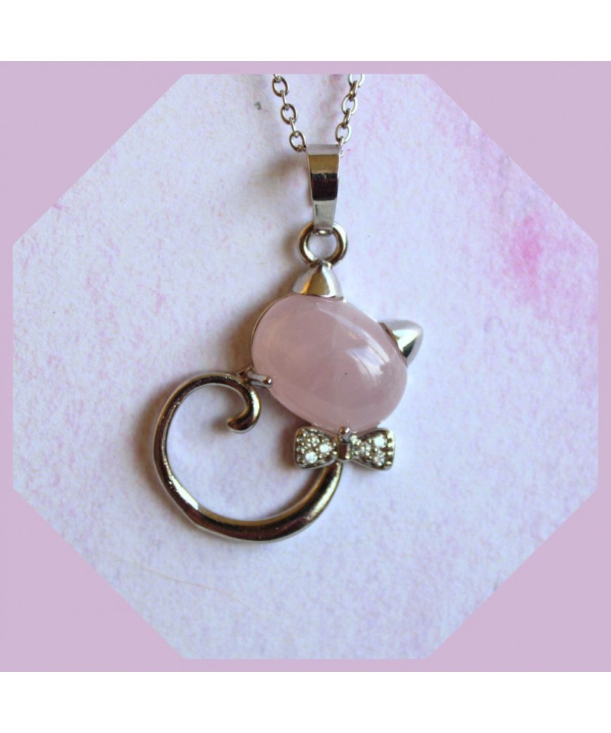 Pendentif Chat en Quartz rose