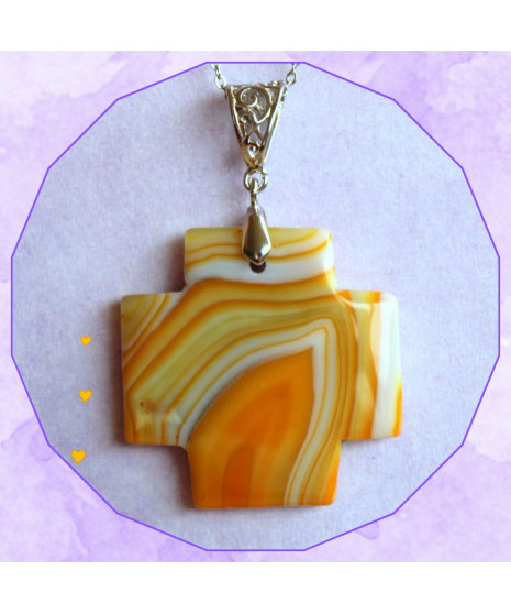 Pendentif Croix en Agate jaune