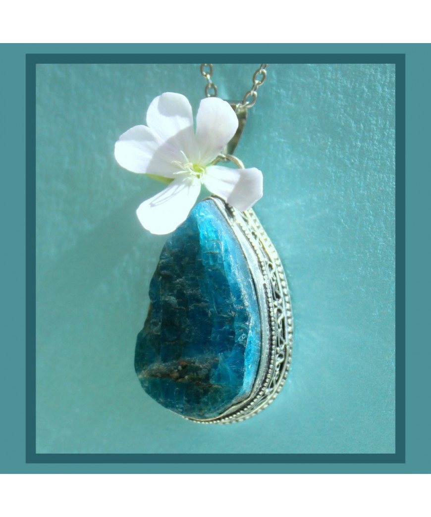 Pendentif en Pierre brute en Apatite