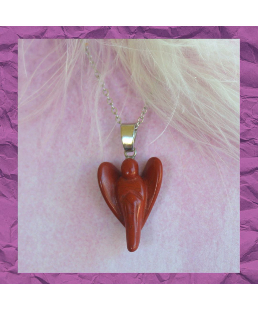 Pendentif Ange en Jaspe rouge