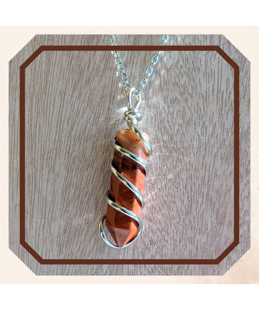 Pendentif hexagonal en Jaspe rouge