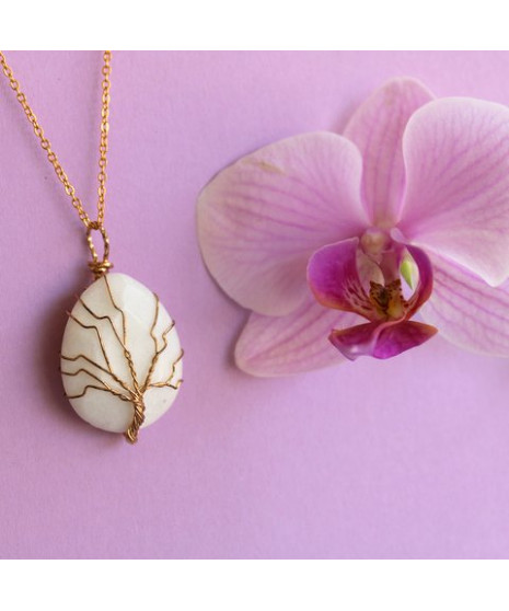 Pendentif Arbre de vie en Agate blanche