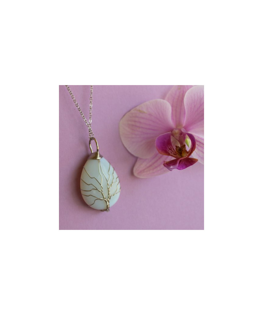 Pendentif Arbre de vie en Opale