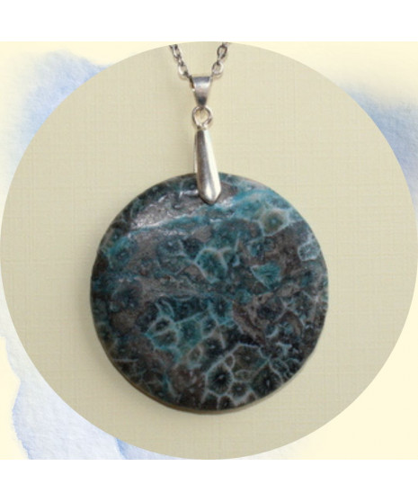 Pendentif en Corail de fossiles d'Agate bleu