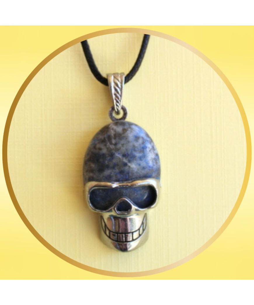 Pendentif  Tête de mort en Sodalite