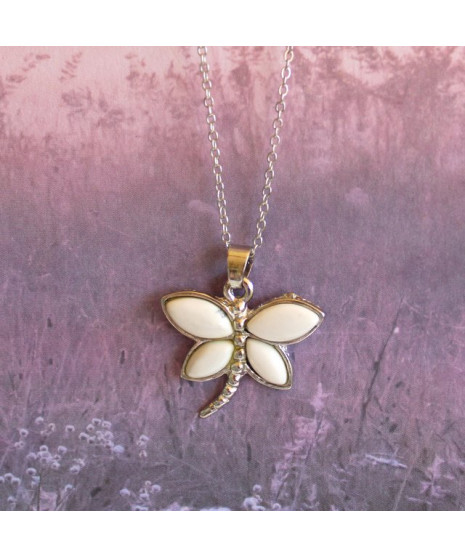 Pendentif Libellule en Howlite