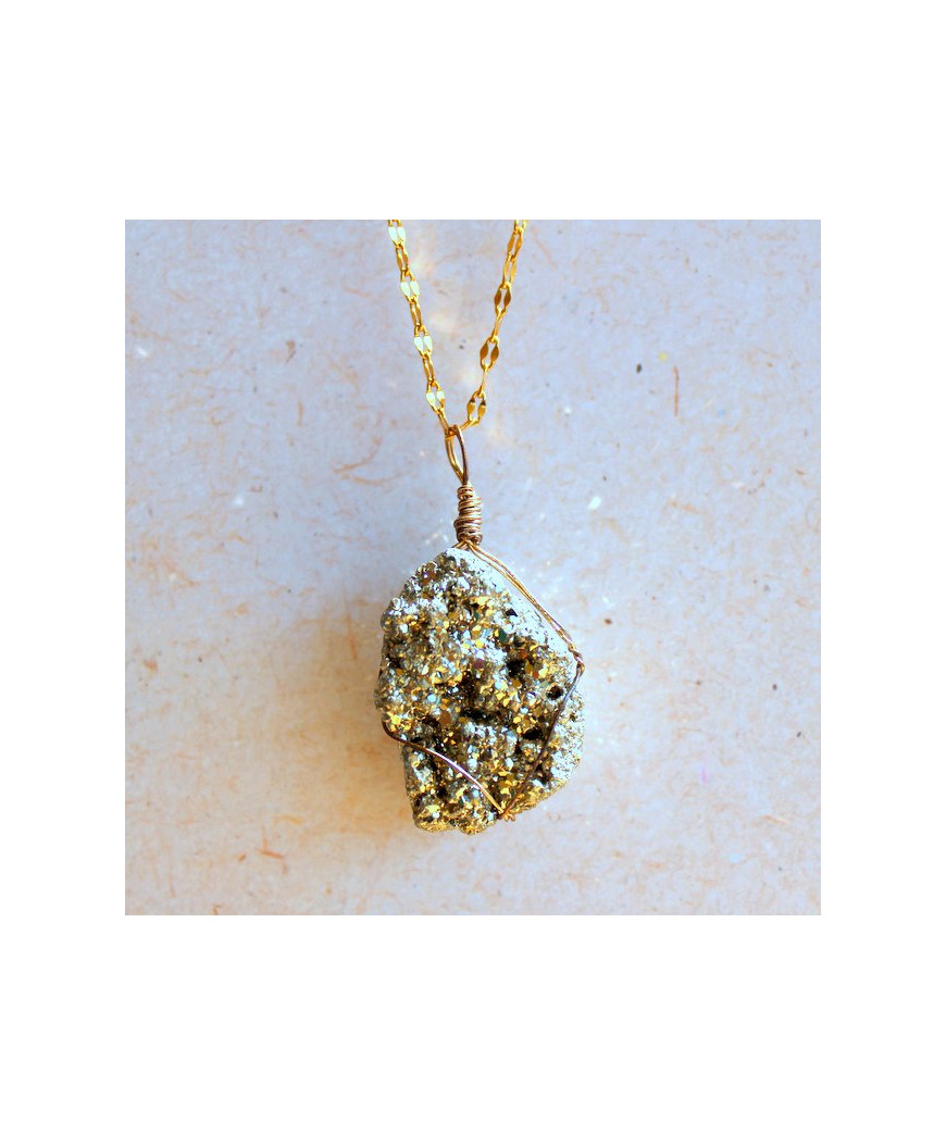 Pendentif en Quartz titane ou Titanium argenté