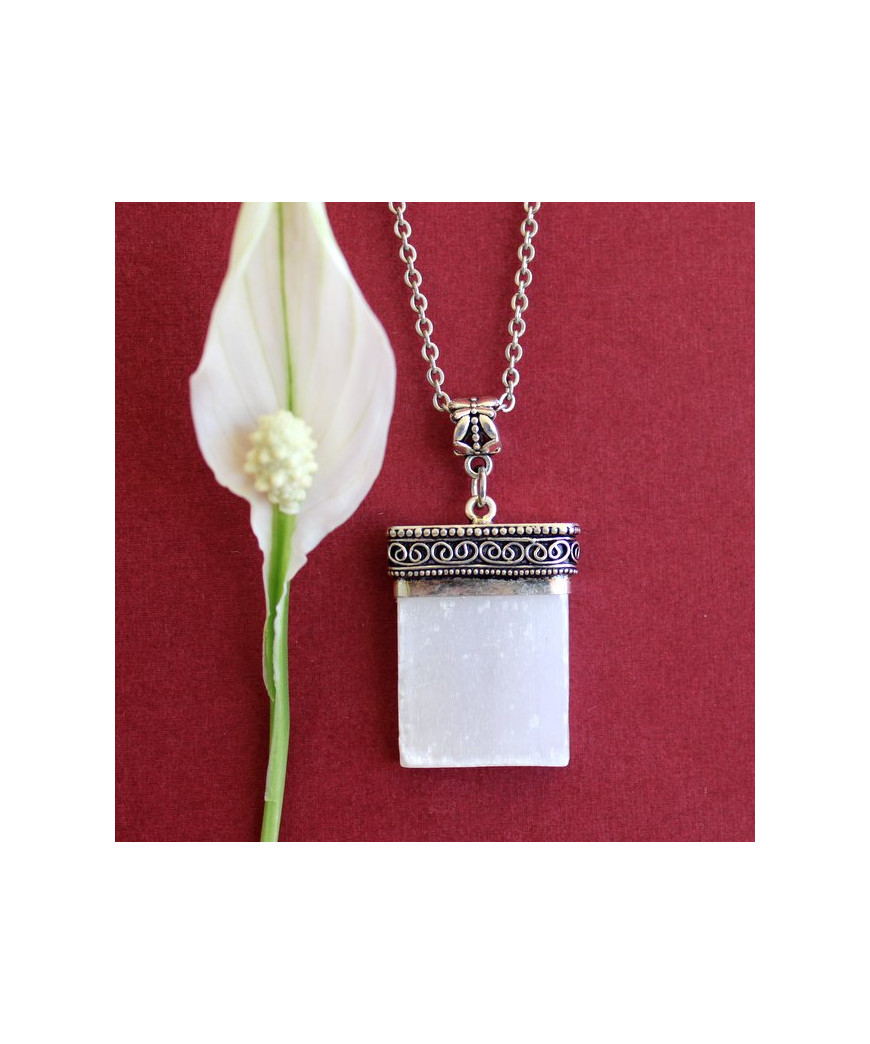 Pendentif Sélénite
