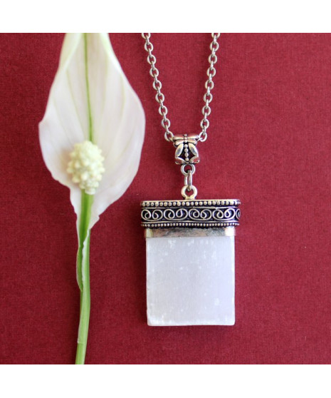 Pendentif Sélénite